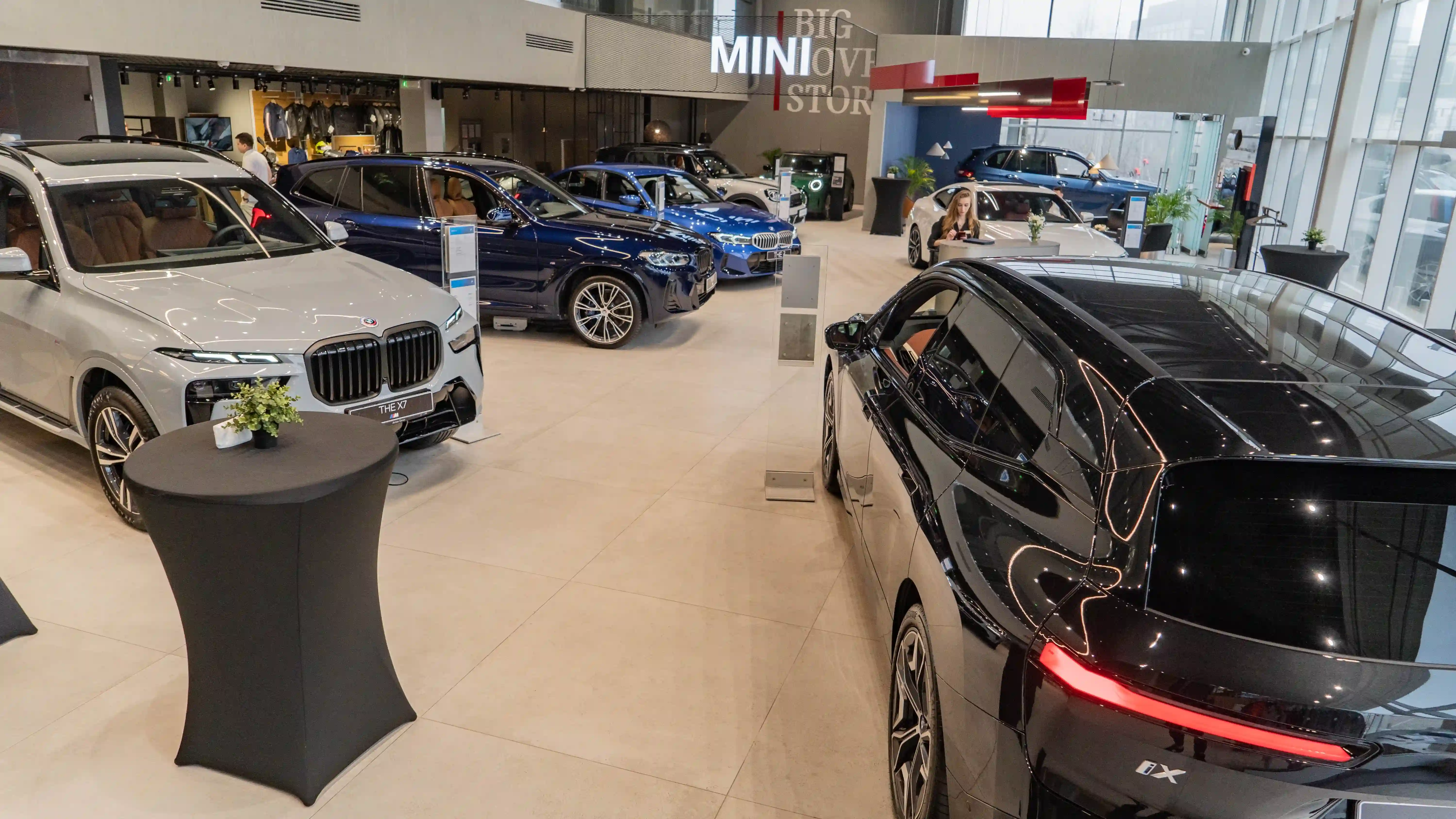 Атлас в новом масштабе: новый автоцентр официального дилера BMW и MINI в Сочи.
